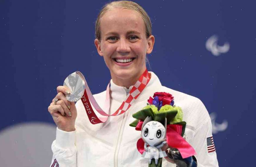 Mallory Weggemann: Paralympic swimmer’s inspiring journey